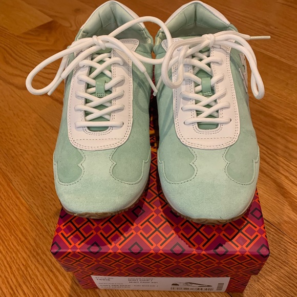 NIB! SOLD OUT! Tory Burch Tory Sneaker - Picture 2 of 5